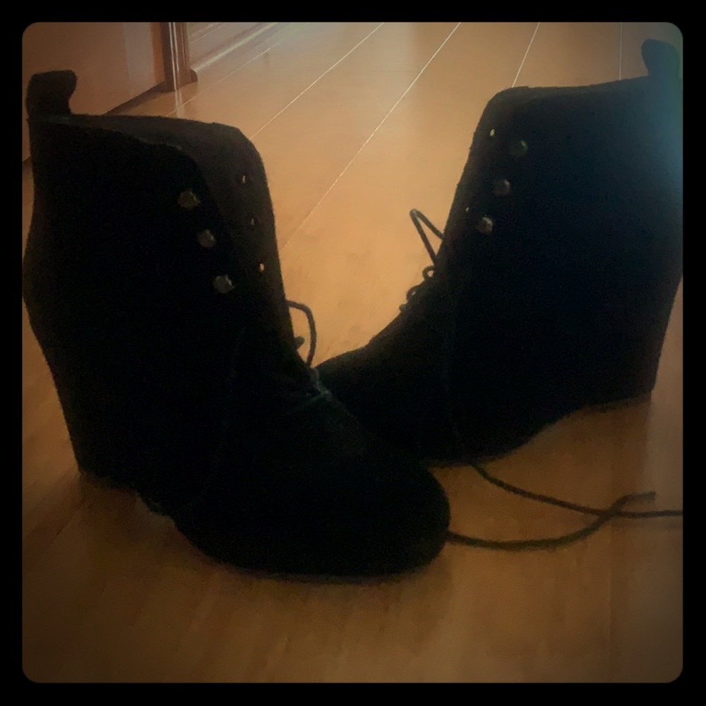 Brand new suede wedges